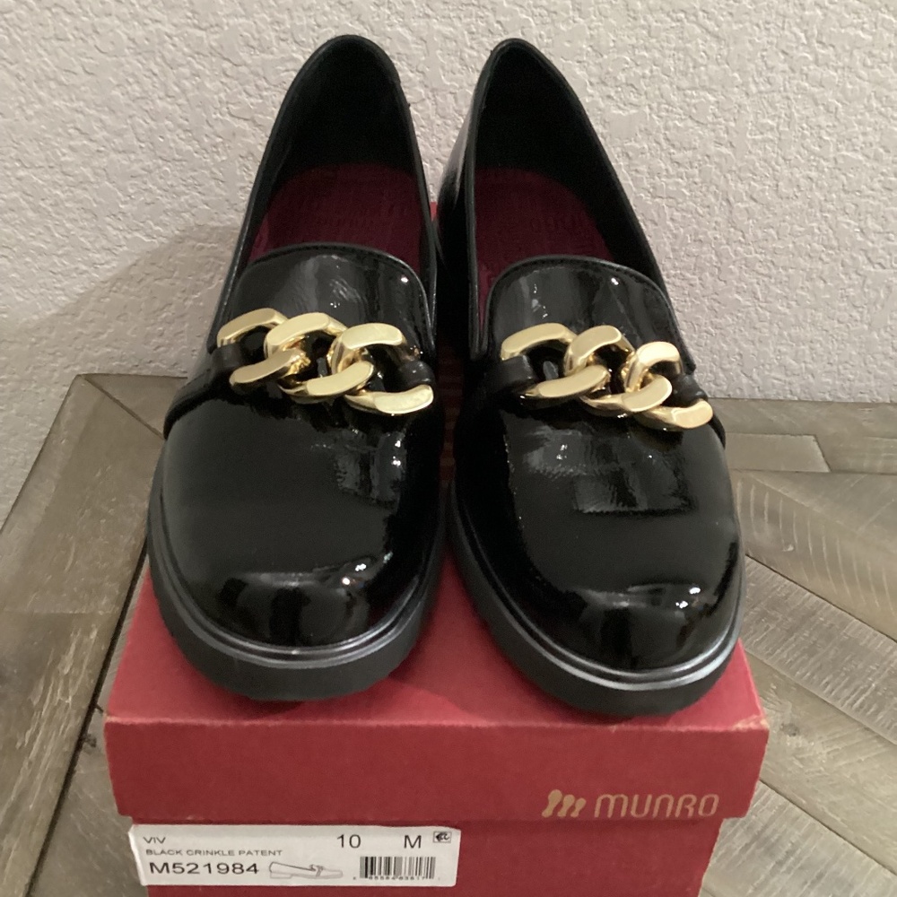 Munro Viv Lug Loafer, size 10